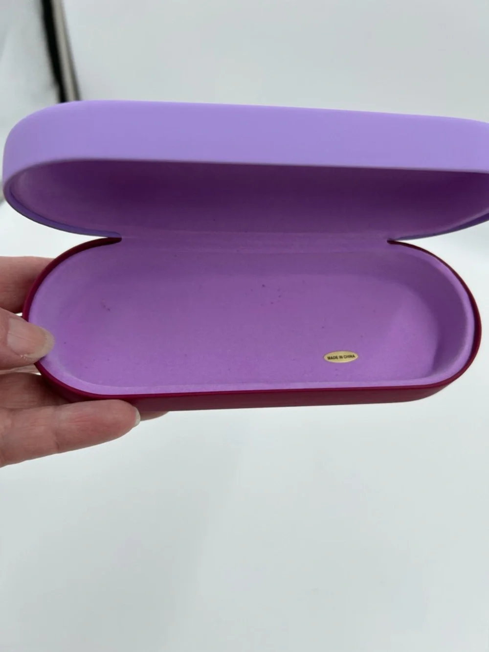 Kensie Two-Tone Purple and Magenta Eyewear Case